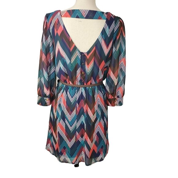 As U Wish Chevron Print Peek-a-boo Back A-Line Slip Lined Dress – Size Medium - Picture 13 of 16